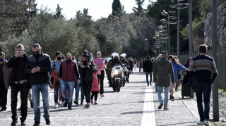 Παυλάκης: Το τρίτο κύμα ξεκίνησε - Η Αττική χρειάζεται σκληρή καραντίνα