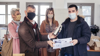 Η Πάρος απορρίπτει τα πλαστικά μίας χρήσης