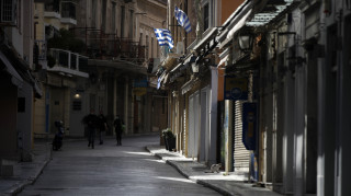 Lockdown: Τι θα ισχύει με τους κωδικούς «6» και «4» και οι σκέψεις για τα σχολεία