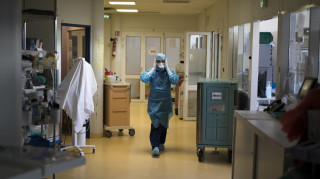 Κορωνοϊός: Ανησυχία για το ιικό φορτίο σε Αττική και άλλα αστικά κέντρα - Ο χάρτης της διασποράς