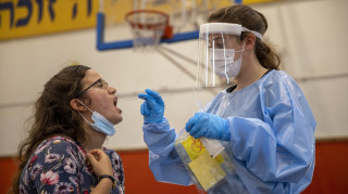 Κορωνοϊός - Ισράηλ: «Ψηλά» τα κρούσματα λόγω της μετάλλαξης Δέλτα