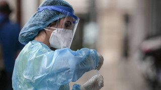 Κορωνοϊός: «Έκρηξη» κρουσμάτων στην Κρήτη - Ο χάρτης της διασποράς