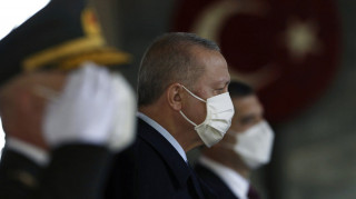 Τουρκία: Δύσκολη χρονιά για τον Ερντογάν - «Χαμηλές πτήσεις» στην τελευταία δημοσκόπηση του 2021