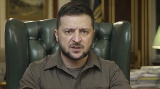 Ζελένσκι: Προσκαλώ Μέρκελ και Σαρκοζί να έρθουν να δουν τι έκανε η πολιτική τους στην Μπούτσα