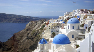 Η απάντηση της ΔΕΥΑΘ για το δημοσίευμα σχετικά με τη διακοπή υδροδότησης στη Σαντορίνη