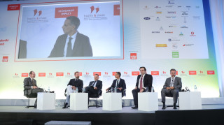 Ο Π. Γεωργιόπουλος στο συνέδριο του Economist: η NOVA χτίζει ιδιόκτητο δίκτυο οπτικών ινών