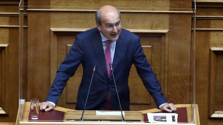 Χατζηδάκης: Σενάριο επιστημονικής φαντασίας ότι ο Μητσοτάκης με παρακολουθούσε