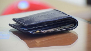 Οι τράπεζες αυξάνουν τα επιτόκια των αποταμιευτών