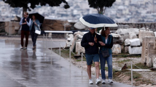 Μικρή άνοδος της θερμοκρασίας αναμένεται αύριο - Πού θα βρέξει