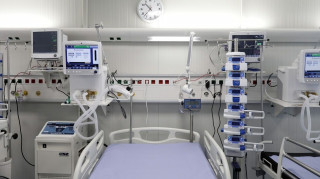 Κόρινθος: Σε κρίσιμη κατάσταση το αγοράκι που έπεσε από μπαλκόνι στο Ζευγολατιό