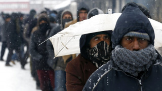 Βρετανία: Κατηγορεί την Ρωσία ότι στρατολογεί μετανάστες στον πόλεμο με την Ουκρανία