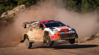 EKO Ράλλυ Ακρόπολις: Πέρασε πρώτος ο Rovanpera με το Toyota Yaris Rally1 Hybrid