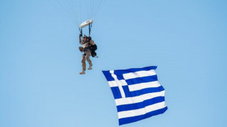 Παρμενίων-23: Εντυπωσιακό βίντεο από τη μεγαλύτερη ελληνική στρατιωτική άσκηση