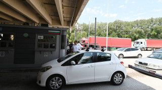 Θεσσαλονίκη: Δύο συλλήψεις για τηλεφωνικές απάτες - Αναζητείται συνεργός τους