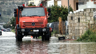 Κακοκαιρία «Δωροθέα» από την Πέμπτη: Φέρνει βροχές, καταιγίδες και θυελλώδεις νοτιάδες