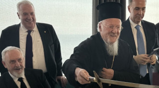 Σάκης Κεχαγιόγλου: Στην Κωνσταντινούπολη για τα γενέθλια του Οικουμενικού Πατριάρχη