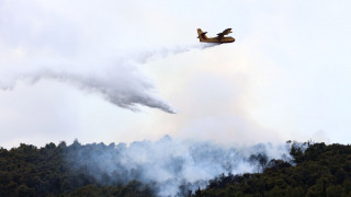 Σε ύφεση η φωτιά στο Μαραθώνα - Υπό μερικό έλεγχο στο Μαρκόπουλο