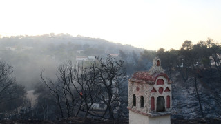 Φωτιές στην Αττική: Μάχη με διάσπαρτες εστίες - Φτάνει βοήθεια από την Ευρώπη