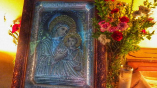 Η Παναγία μέσα από τα «μάτια» Ελλήνων λογοτεχνών ποιητών και ζωγράφων