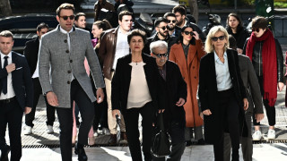 Ο Στέφανος Κασσελάκης κατέθεσε την ιδρυτική διακήρυξη του κόμματός του στον Άρειο Πάγο