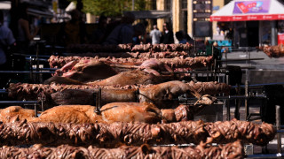 Πασχαλινό τραπέζι: Αύξηση έως 20% στο κόστος - Φτάνει τα 412 ευρώ για 6 με 8 άτομα