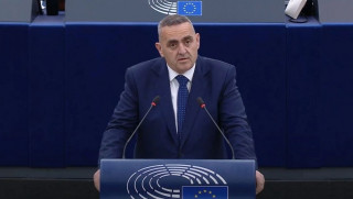 Μπελέρης: «Το μεταναστευτικό είναι πρωτίστως ζήτημα εθνικής κυριαρχίας»