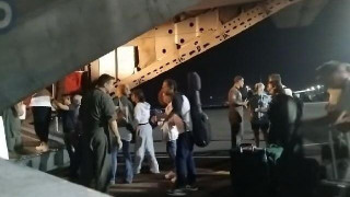 «Ήμασταν τέσσερις ημέρες στα καταφύγια, φοβηθήκαμε»: Τι λένε Έλληνες που επέστρεψαν από το Ισραήλ