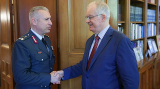 Συνάντηση του Προέδρου της Δημοκρατίας Κ. Τασούλα με τον Aρχηγό της ΕΛ.ΑΣ. Δ. Μάλλιο
