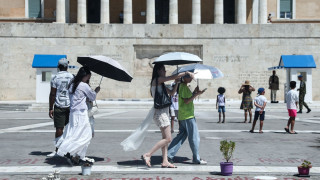 Νέο έκτακτο δελτίο ΕΜΥ: Καύσωνας μέχρι και τη Δευτέρα - Ξεκινούν και τα μελτέμια