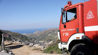 Σε πλήρη οριοθέτηση η φωτιά στα Χανιά - Συνεχίζεται το έργο της κατάσβεσης