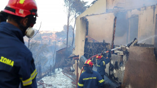 Σε Εύβοια και Κύθηρα τα δυσκολότερα μέτωπα της φωτιάς - Ισχυρές δυνάμεις σε Μεσσηνία και Χανιά
