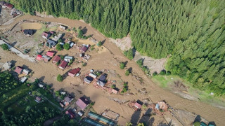 Τρεις νεκροί από πλημμύρες στη Ρουμανία - Εκατοντάδες εγκατέλειψαν τα σπίτια τους