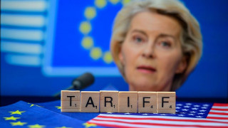 Εμπορική συμφωνία ΕΕ-ΗΠΑ: Τα επόμενα βήματα και ο νέος «αγώνας δρόμου» της Ευρώπης