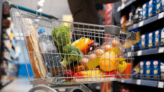 Σούπερ μάρκετ: Οι «κερδισμένοι» της κατανάλωσης το α' εξάμηνο