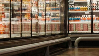 Τρόφιμα - ποτά: Οι νέοι καταναλωτές ξαναγράφουν τους κανόνες στο ράφι