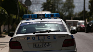 Συνελήφθη 34χρονος που απείλησε με πιστόλι κρότου οδηγό στη λεωφόρο Βουλιαγμένης