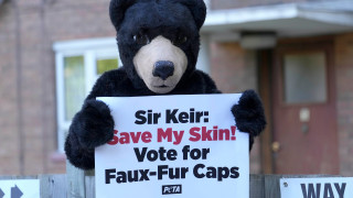 Η PETA προειδοποιεί για «παραπλανητική» ετικέτα μαλλιού σε είδη υπόδησης στο Ηνωμένο Βασίλειο