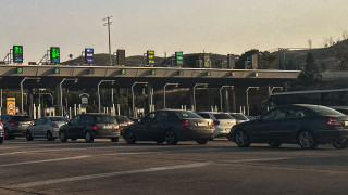 Επιστρέφουν οι εκδρομείς του Δεκαπενταύγουστου - Αυξημένη κίνηση στην Αθηνών-Κορίνθου