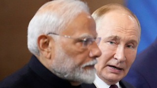 Τηλεφωνική συνομιλία Πούτιν με τον Ινδό πρωθυπουργό Μόντι για τη Σύνοδο με τον Τραμπ