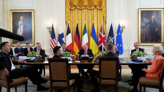 Ειρηνευτικό σχέδιο για Ουκρανία: Το «παράθυρο» Τραμπ και η προσπάθεια των ευρωπαίων να γίνουν ορατοί