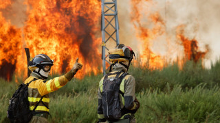 Ισπανία: Χιλιάδες στρέμματα στάχτη - Ένας πυροσβέστης νεκρός