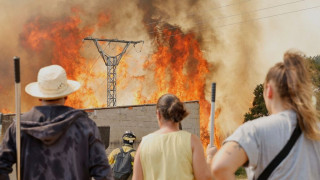 Στο έλεος 20 πυρκαγιών η Ισπανία καθώς η ΕΕ κινητοποιεί εναέριες και επίγειες δυνάμεις