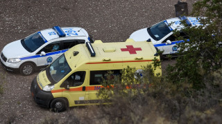 Ροδόπη: Αυτοκίνητο που μετέφερε μετανάστες έπεσε σε χαράδρα - Ένας νεκρός και τραυματίες