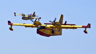 Πυρκαγιές: Στο πλευρό Ισπανίας και Πορτογαλίας η Ελλάδα - Στέλνει καναντέρ και δασοκομάντος