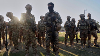 Επίθεση αυτοκτονίας τζιχαντιστών στη Συρία - Νεκρός ένας αστυνομικός και οι δύο δράστες