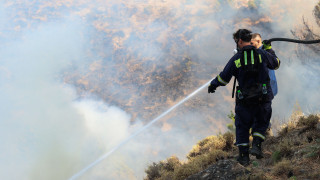 Φωτιά στο Μακροχώρι Καστοριάς - Συναγερμός στην Πυροσβεστική