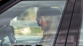 Ξανθιά στην κυριακάτικη λειτουργία του Μπαλμόραλ η Κέιτ Μίντλετον - Το νέο στυλ της πριγκίπισσας