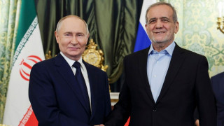 Επικοινωνία Πούτιν - Πεζεσκιάν για τα πυρηνικά και τη σύνοδο στην Αλάσκα