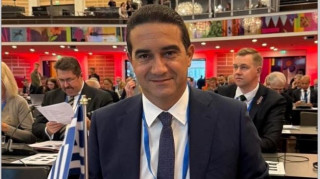 Μ. Κατρίνης: Η ΕΕ πρέπει να αποκτήσει δικό της αμυντικό δόγμα και να υπερασπιστεί τα μέλη της