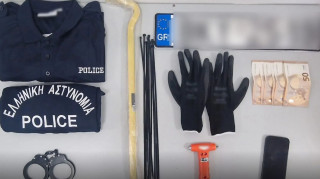 Στα χέρια της ΕΛΑΣ 24χρονος που παρακολουθούσε επιχειρηματία στη Βούλα για να τον ληστέψει